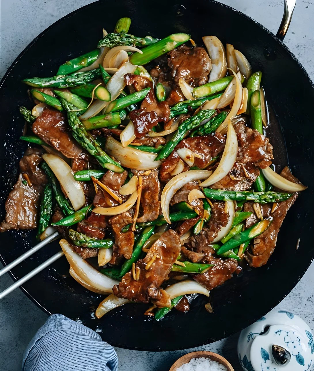 Delicious Beef with Oyster Sauce served with vegetables on a plate