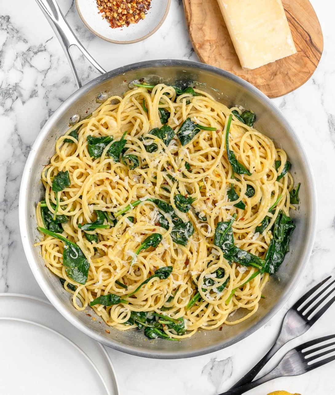 Delicious Spinach Lemon Pasta with fresh spinach and lemon zest