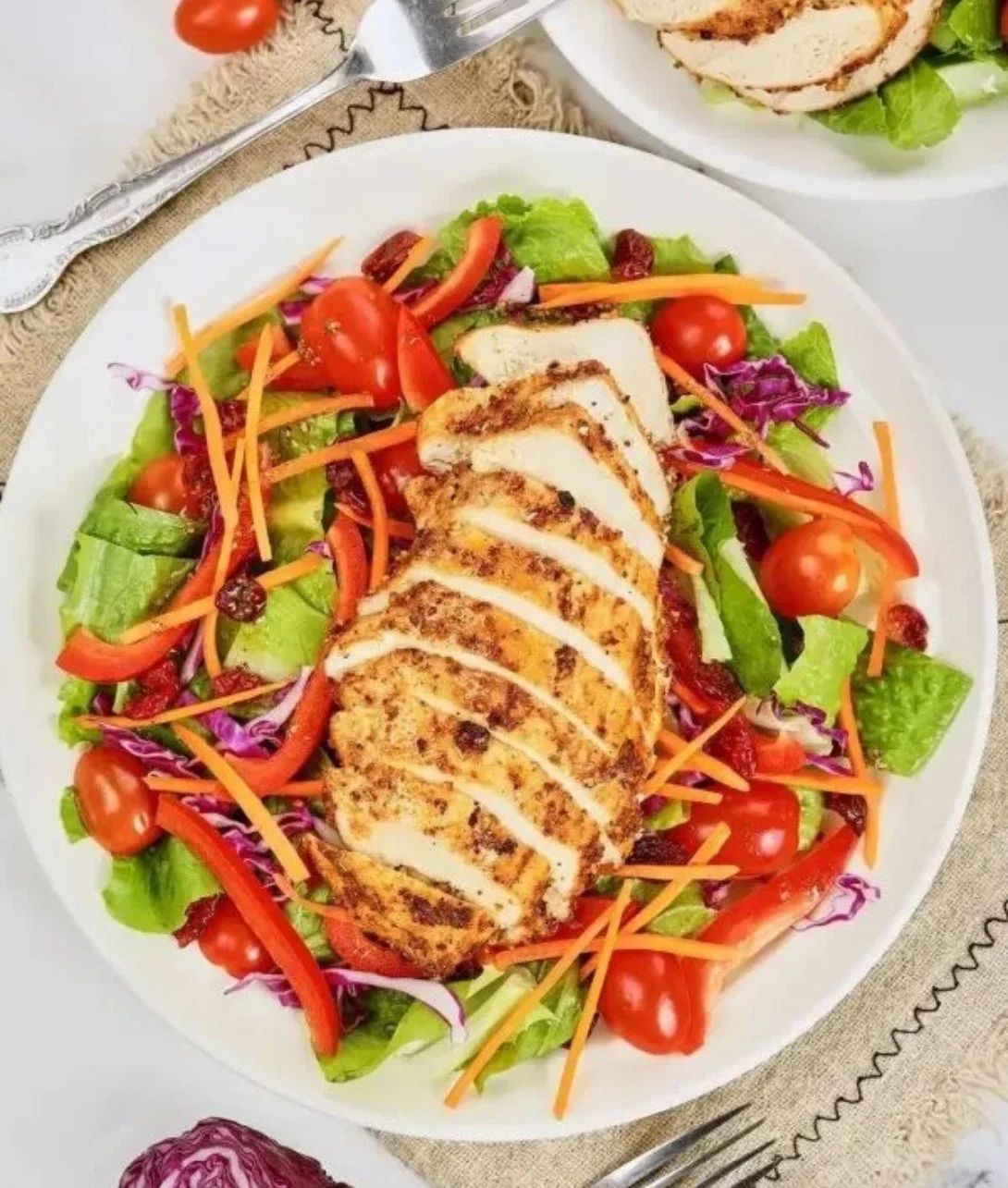 Delicious Air Fryer Chicken Salad with fresh ingredients and vibrant colors.