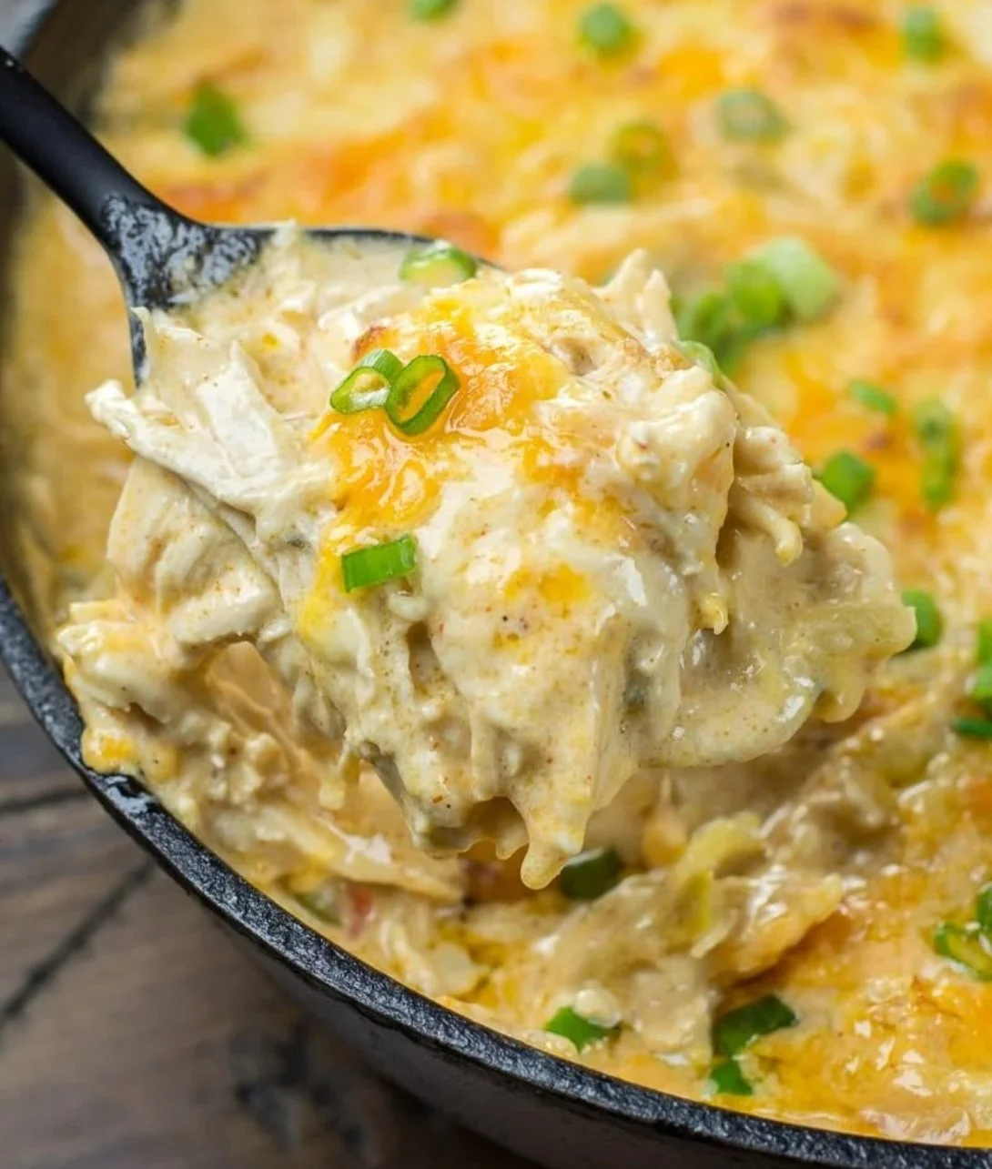 One Pan Keto Green Chili Chicken dish with vibrant green chilies and succulent chicken.